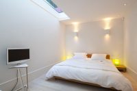 10 all-white basement bedroom
