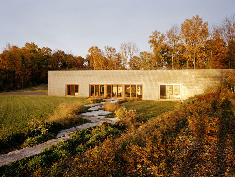 Sustainable house overlooking the hudson river  5