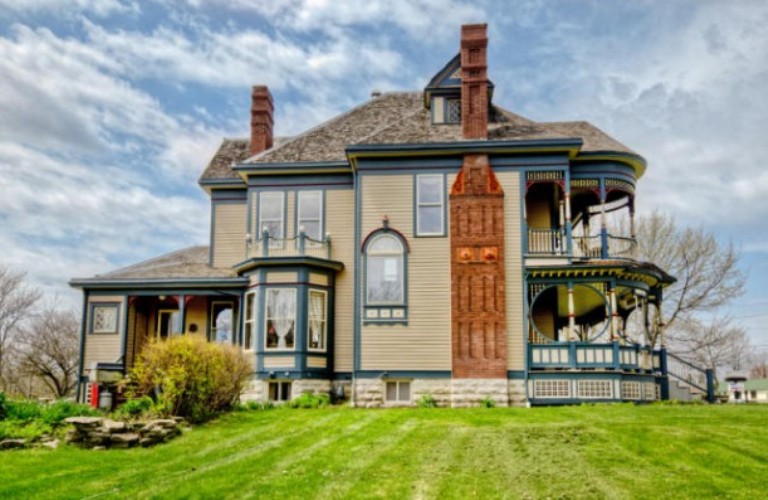 Years Old Victorian House