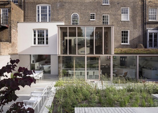 19th Century London House Restored In A Modern One