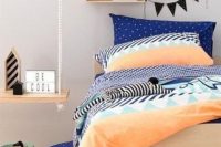 20 bold print bedding