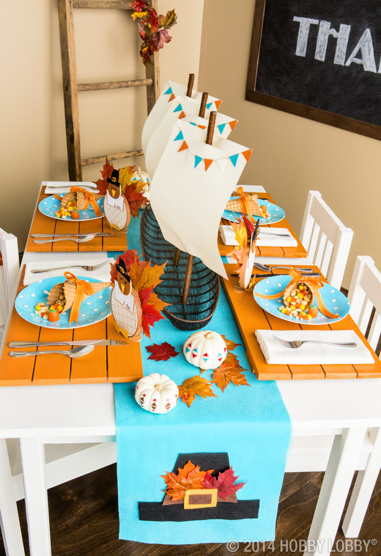 If you're having a kid's party on Thanksgiving then you should make your tablescape cute and fun!