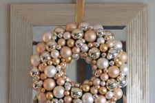 50 awesome christmas wreaths ideas for all types of decor