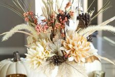 an easy thanksgiving centerpiece with fall leaves