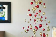 a lovely way to display Christmas ornaments