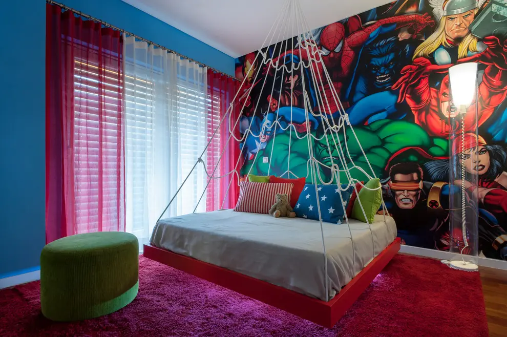 For all spider man fans out there. This is how your bedrooms should look like.