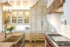 A cozy vintage kitchen design