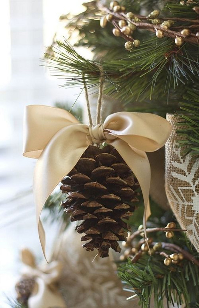Pine cones are great Christmas tree decorations that are really easy to make.