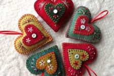 vintage-inspired colorful felt Christmas ornaments with embroidery and beading are very bright and very lovely