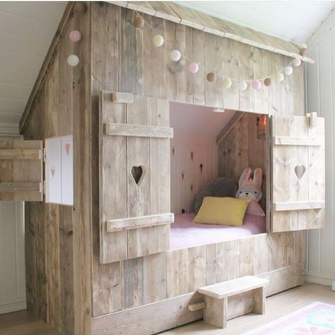 This stylish rustic hideaway bed is a great DIY solution for a kids room. Any girl would be happy to sleep in such bed.