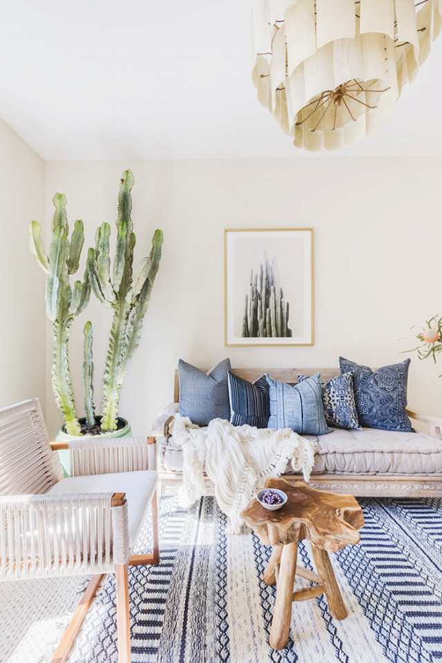 Boho elements is a great way to jazz up neutral interiors.