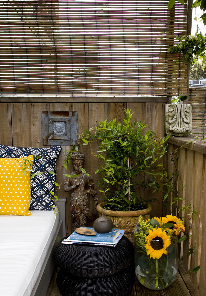 An outdoor day bed could even be placed on a tiny balcony. Just add some cute throw pillows and you'd get yourself a gorgeous place to relax. (<a href="http://www.josephinedesign.net">Barbara Cannizzaro</a>)