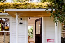 super simple decor for a tiny farmhouse porch