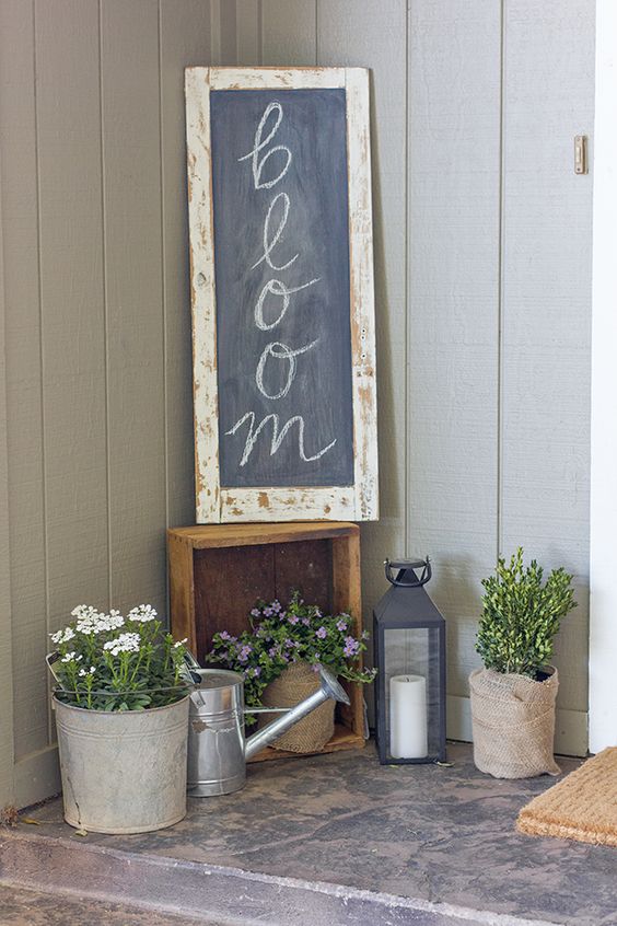 a simple chalkboard sign in a shabby chic frame can be styled and restyled for any season you need