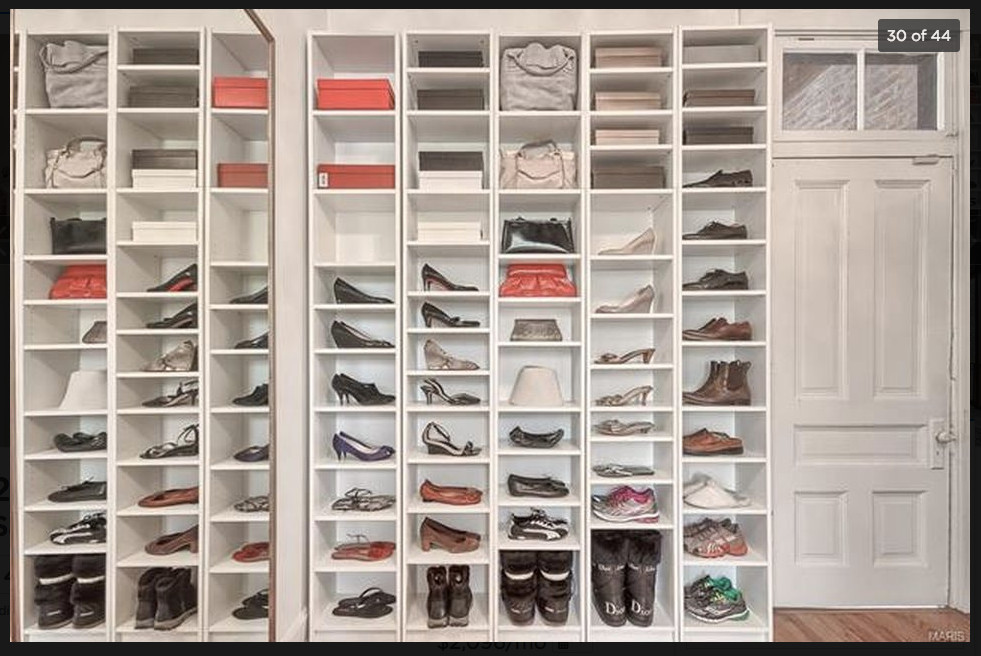 Mix IKEA Pax units with BILLLY bookshelves to make design a perfect dressing room. You'll get as much shoe storage as any girl would want to.