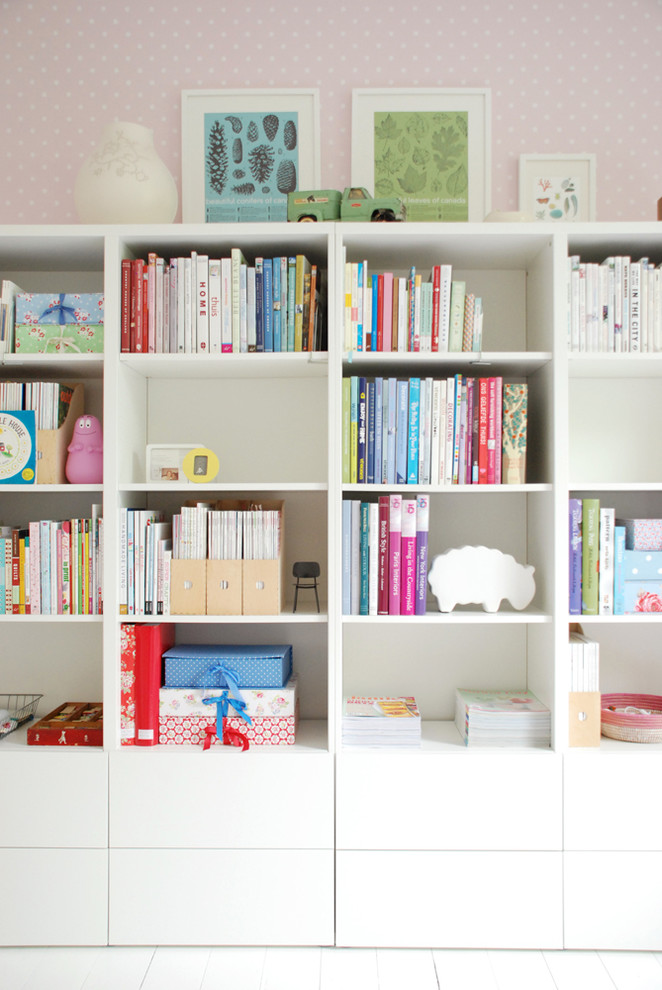 A well-organised storage solution for a home office. (Yvonne Eijkenduijn)