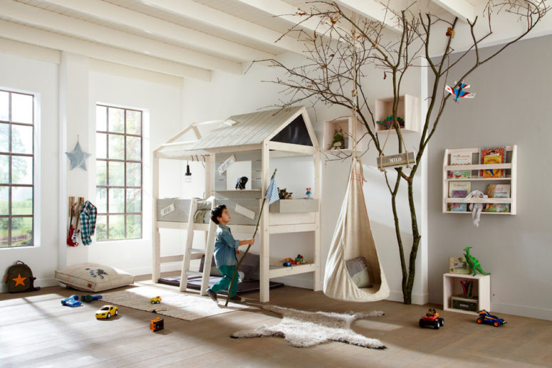 Your kid won't need a tree house if he or she owns such luxury bed. It even has its own roof. (Cuckooland)
