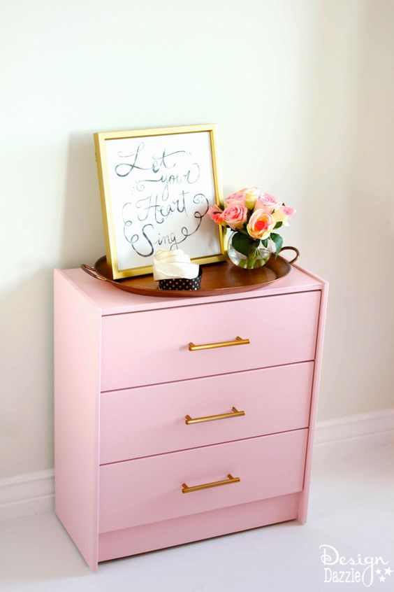 glam pink Rast hack for a living room