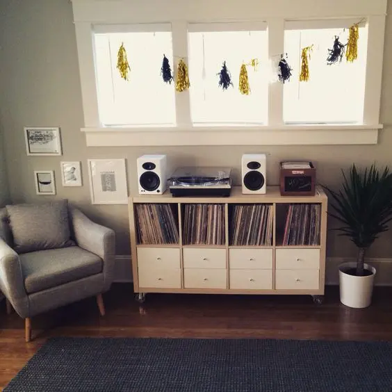 An Ikea Kallax hack for storing a vinyl collection   turn your Kallax piece into a stylish media console