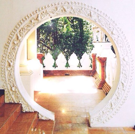 standard doorway changed for a beautiful Moroccan arch
