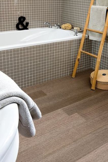 cork floors in wood slate shapes for a bathroom