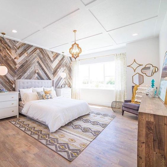 reclaimed barnwood in a diagonal pattern and a oordinating rug