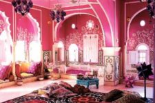 11 hot pink lounge room in Moroccan style