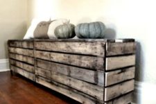 12 pallet radiator cover that can be easily DIYed