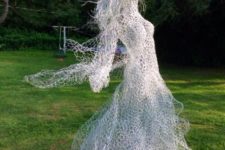 02 beautiful chicken wire ghost may be spray painted to glow in the dark