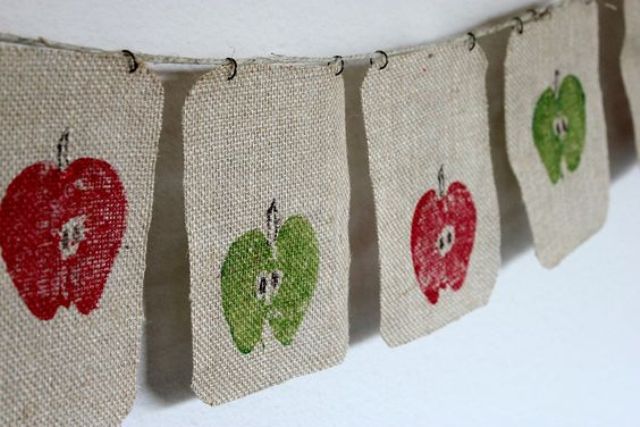 burlap banner with apples printed to bring a rustic feel