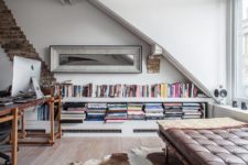 11 The home office is an attic one, filled with light and very inviting