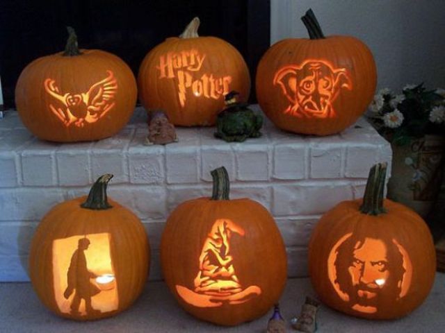 Harry Potter group pumpkin carving