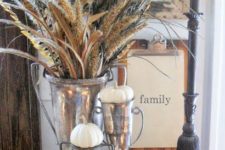 13 neutral pumpkins and spikelets in vintage cups