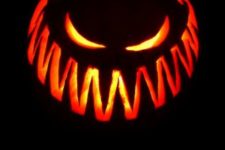 20 scary pumpkin jack-o-lantern for classic Halloween decor