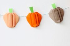 21 origami pumpkin garland