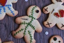 23 gingerbread cookies as voodoo dolls for treats or favors