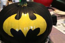 27 Batman painted pumpkin is an easy idea to recreate, you just need a template
