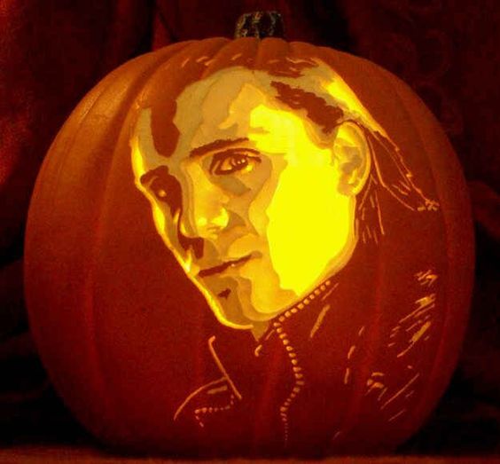 Tom Hiddleston as Loki carving