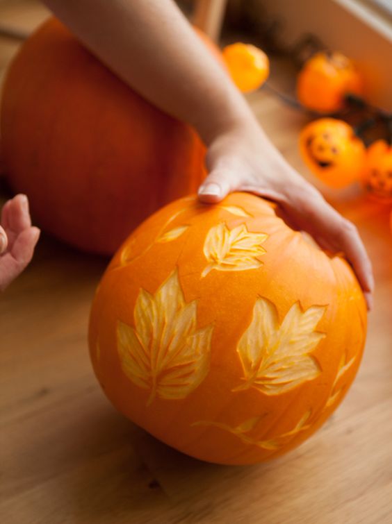 leaf pumpkin create with a lino cutter is a cool fall home decoration
