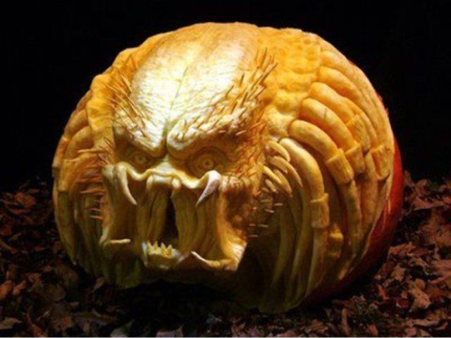 scary Predator carved pumpkin can frighten anyone