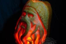 45 lit Davy Jones pumpkin carving