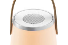 01 UMA minimalist lanterns have built-in speakers and a battery that allows working up to 8 hours