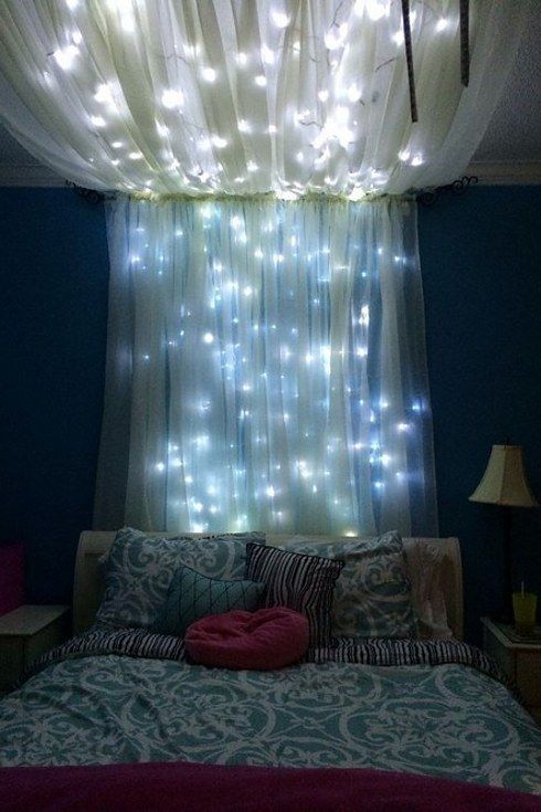 romantic trasparent curtains with LEDs inside that look like stars