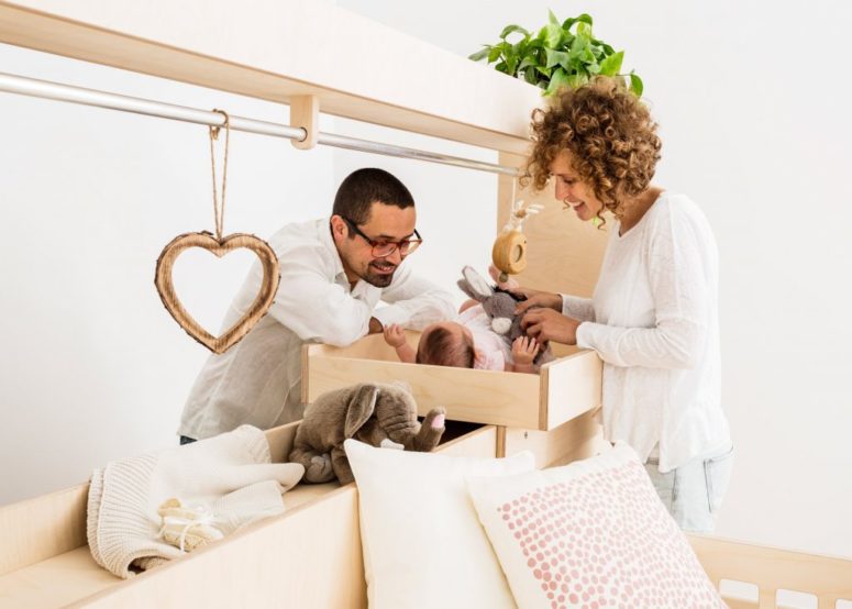 This furniture is right what you need for a modern and functional nursery