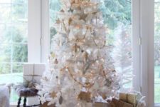 13 vintage white Christmas tree with wooden ornaments and lights