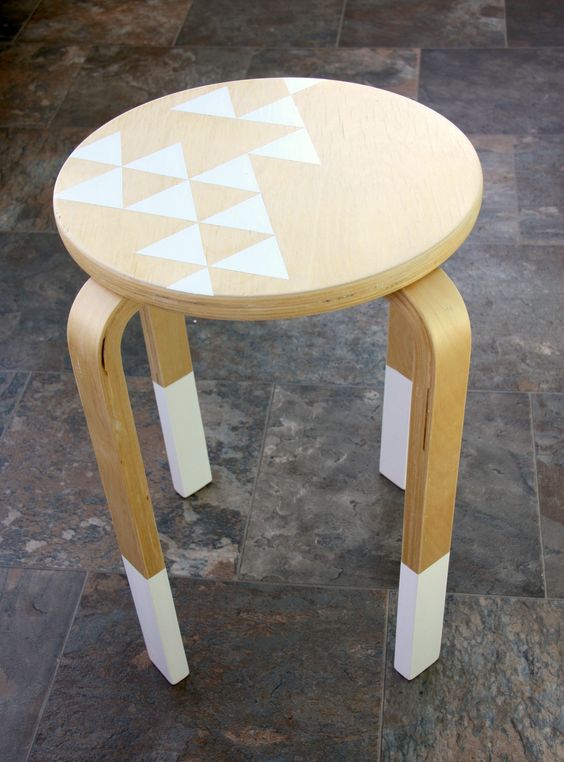 highlight your stool with white paint