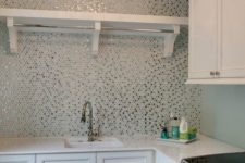 20 glimmering penny tiles in various colors for a cool look