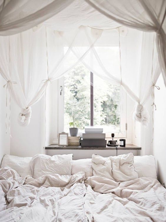 light and airy canopy tied into knots