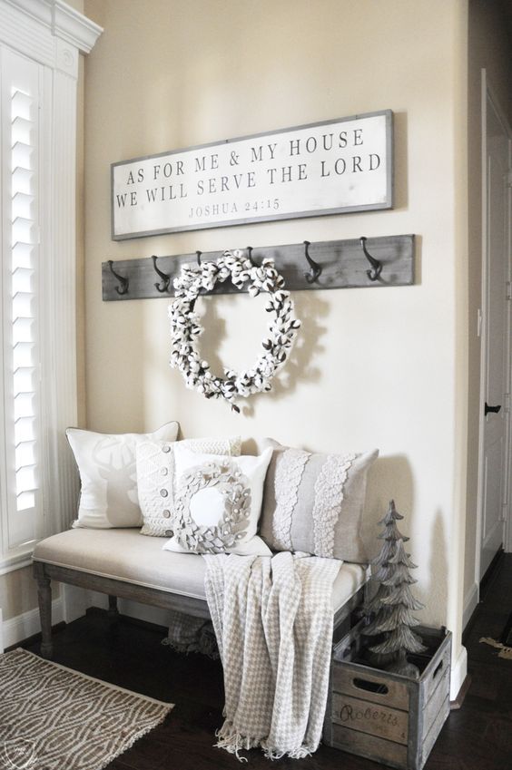 cotton wreath will set up a cozy mood