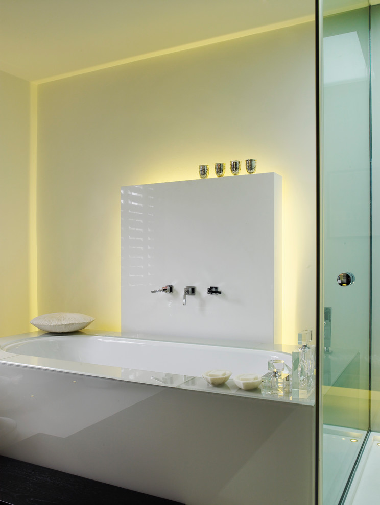 backlighting bath accessories is a great way to make them look dramatic (Kelly Hoppen London)